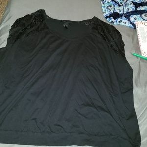 Black V neck.